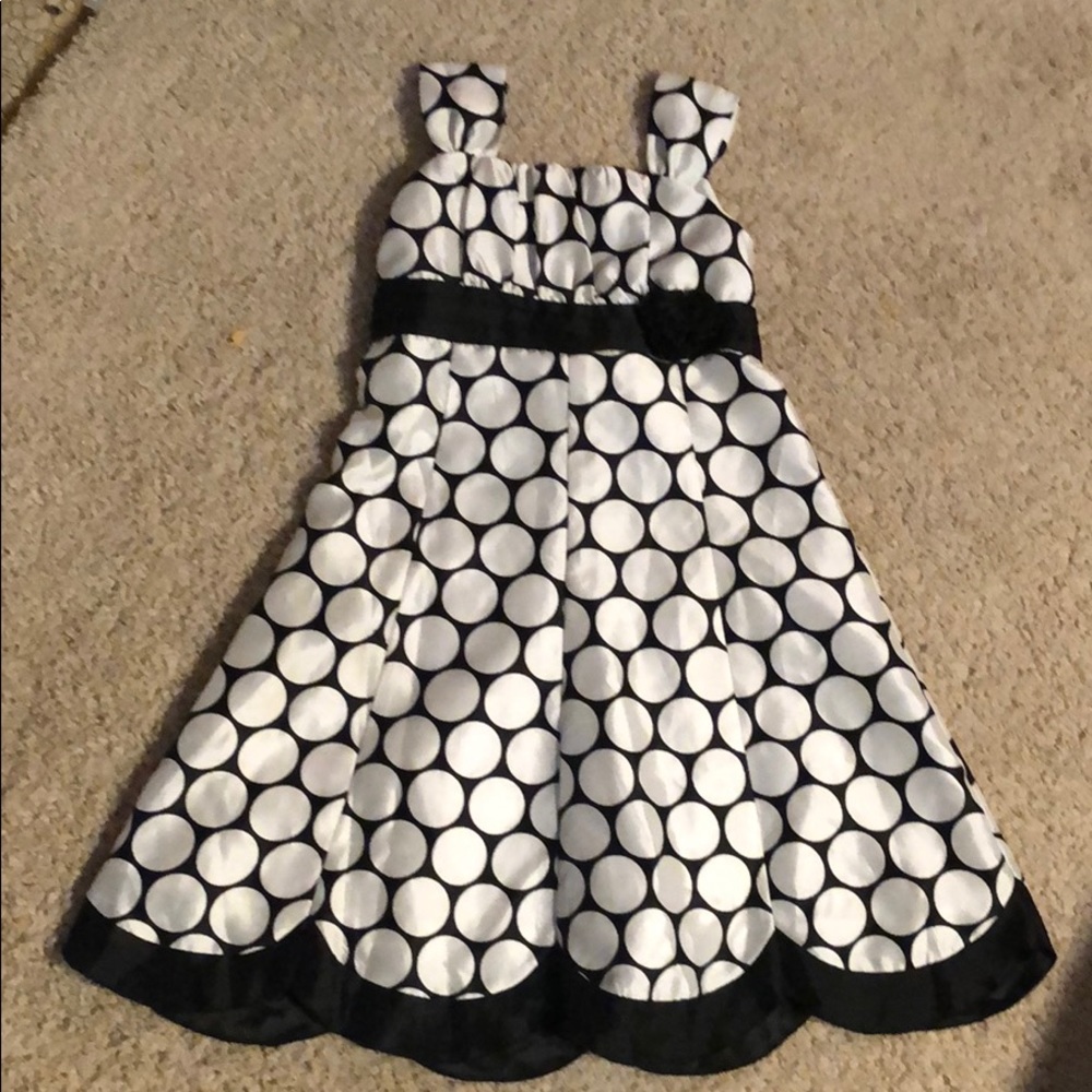 Girls Black & White polka dot party dress size 8